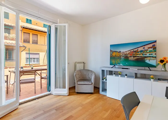 Brd 41 12- Ponte Vecchio Spacious Penthouse Floransa