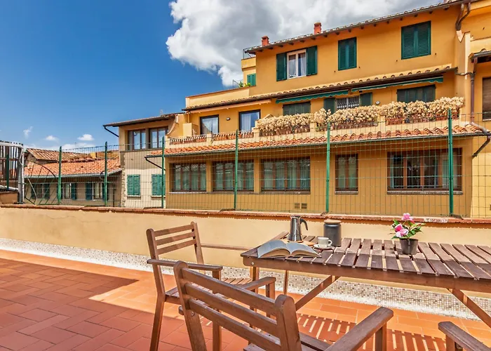 Brd 41 12- Ponte Vecchio Spacious Penthouse Daire Floransa