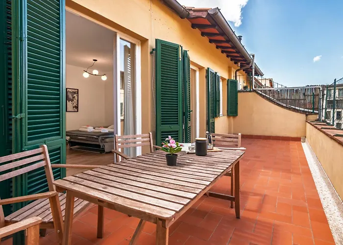 Brd 41 12- Ponte Vecchio Spacious Penthouse
