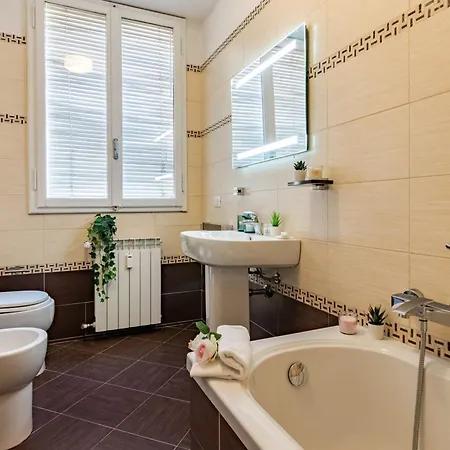 Brd 41 12- Ponte Vecchio Spacious Penthouse * فلورنس
