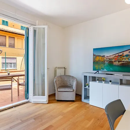 Brd 41 12- Ponte Vecchio Spacious Penthouse 피렌체