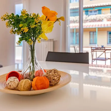 Brd 41 12- Ponte Vecchio Spacious Penthouse شقة *