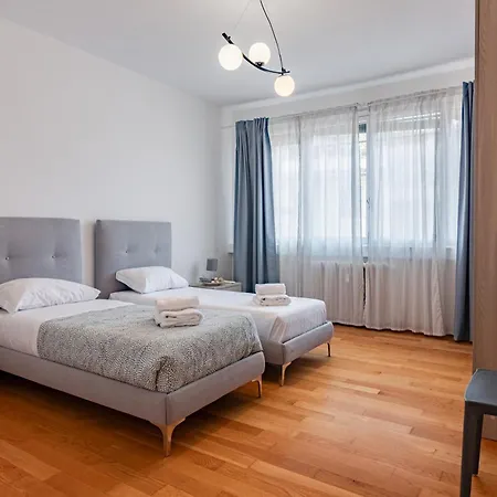 Brd 41 12- Ponte Vecchio Spacious Penthouse شقة *