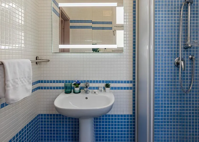 Brd 41 12- Ponte Vecchio Spacious Penthouse 피렌체